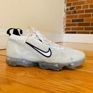 Nike Air Vapormax FK 2021 White and Black DH4084-100 Size 10.5